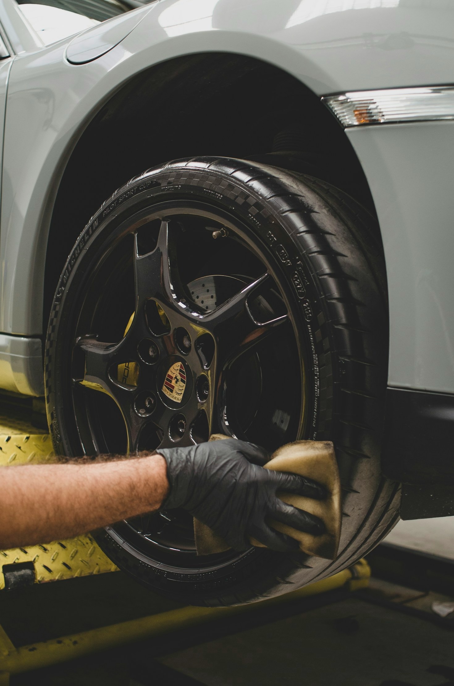 The Ultimate Guide to Car Waxing for Beginners
