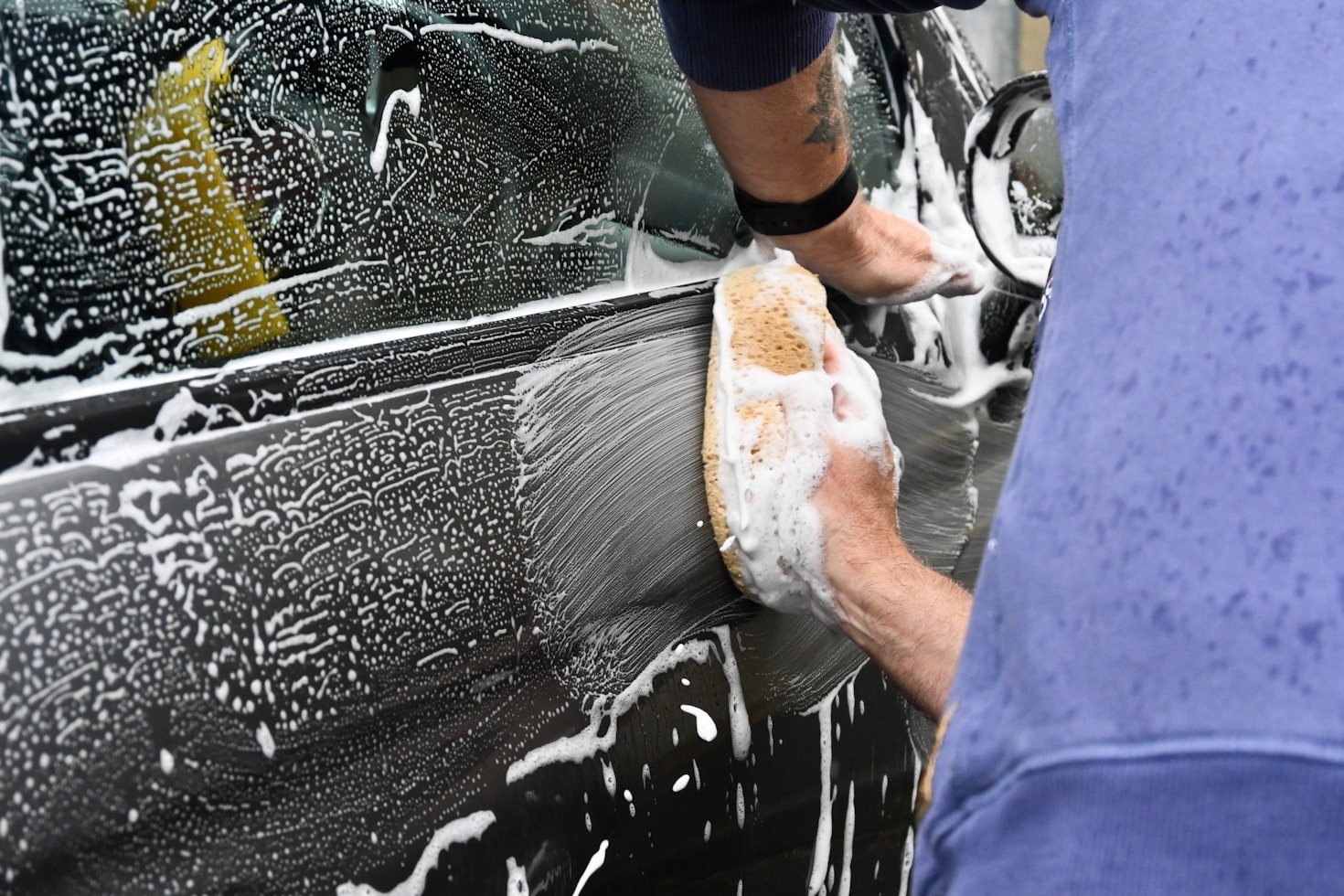 5 Common Car Washing Mistakes and How to Avoid Them